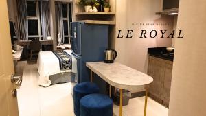 Le Royal Benson Apartment at Supermal Pakuwon