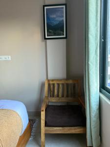 Paramount Apartment