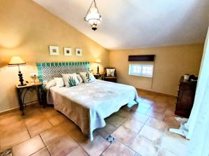 Casa Lo Pinto Private Pool Villa South of El Torcal -UNESCO-