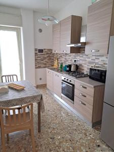 Da Alfio e Pina Large 3 Bedrooms Apartment - Stays in Catania