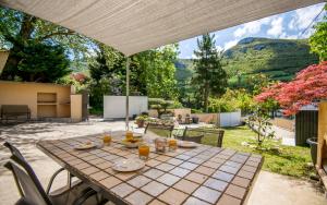 Appartements Le boum coeur douillet troglodyte jardin wifi pk : photos des chambres