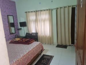 Hotel Sandeep palace