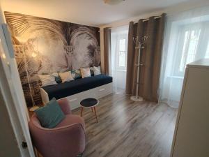 Old Town Apartment Theo