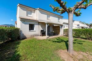 Maisons de vacances Prunete - Piscine - Vue mer : photos des chambres