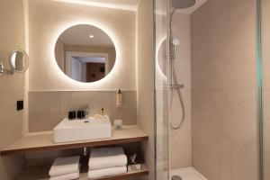 Hotels Hotel Le Colombier : Chambre Double Supérieure
