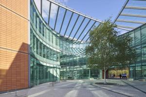 Contemporary Studio with free Parking in Bracknell