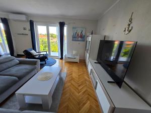 Apartment Frane