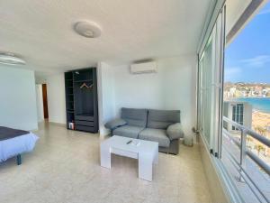 Torre Coblanca Seafront Studio