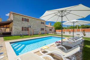 Kuća Božac by Istrialux