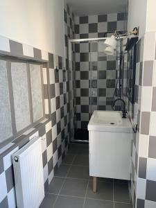 B&B / Chambres d'hotes Le presbytere de Nizon : photos des chambres