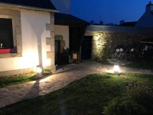 B&B / Chambres d'hotes Le presbytere de Nizon : photos des chambres