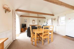 Buckingham Cottage - Lancombes House