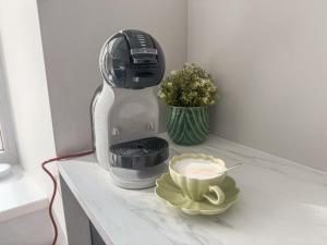 Modern 1BR Flat - Great Location