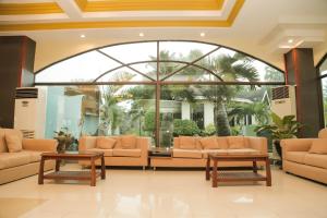 Bohol Plaza Mountain Resort and Restaurant