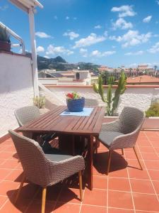 Breathtaking view penthouse 200 meters from the sea