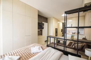 Studio Apartment with Full Amenities - by Wehost