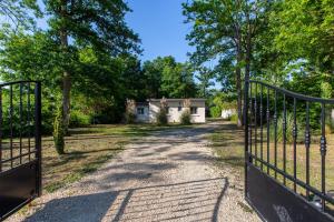 Maisons de vacances La Salamandre - maison avec jacuzzi : photos des chambres