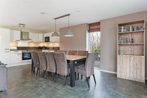 Oude Nieuwelandseweg 33B - Ouddorp - Villa Hopper (met jacuzzi, extra kosten voor gebruik)