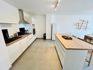 Hypercentre, spacieux, lumineux, la Maison du Rempart