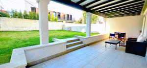 NEGURI 5 y 3 Garden Metro y Playa