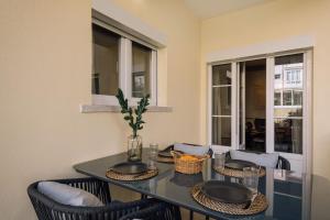 Fado - 3 bedrooms, office and terrace in Alvalade