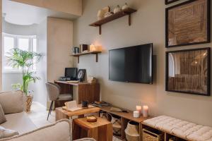 Tinggi - 1 bedroom and balcony in Saldanha