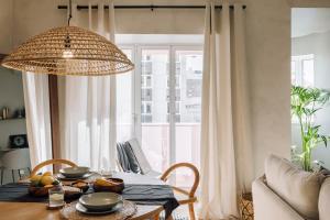 Tinggi - 1 bedroom and balcony in Saldanha