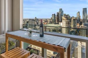 Docklands Skyline Apartments by Luma Signature