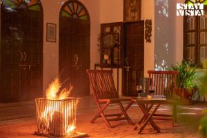 Bassi House by VEO - Part of StayVista with WiFi, AC & Heater