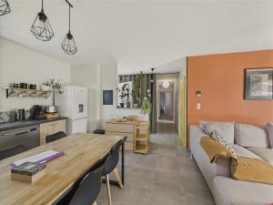 Superbe maison de plain pied avec piscine pour 6