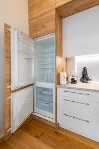 Cozy Old town apartment near McDonalds by Polo Apartments