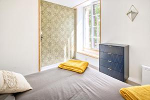 Maisons de vacances Logement Le Buffet De La Gare : photos des chambres