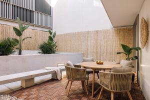 Saleh - 2 bedrooms, pool, gym, terrace in Santos