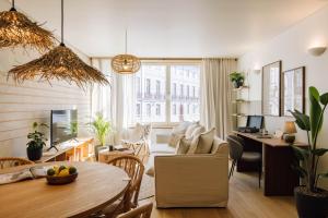 Saleh - 2 bedrooms, pool, gym, terrace in Santos