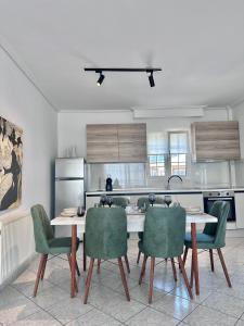 Tortuga Modern Living
