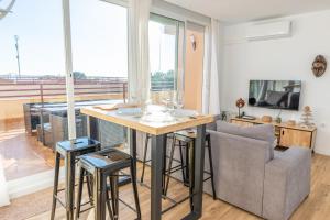Apartamento Sereno 1 | Piscina, Garaje, Terraza y Playa