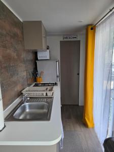 Campings Les Sables du Midi Mobil home Valras Plage : photos des chambres