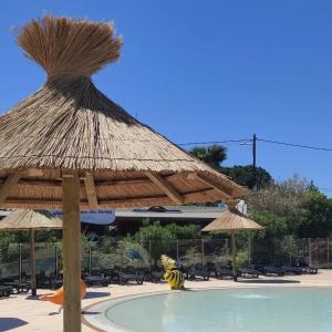 Campings Les Sables du Midi Mobil home Valras Plage : photos des chambres