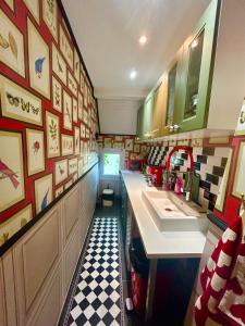B&B / Chambres d'hotes Wonderland21 : photos des chambres