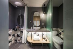 Japanese studio near City Center by CIRCADIAN