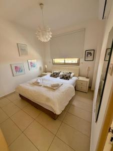 Aphrodite Sea View Suite