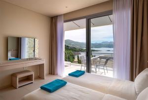 Halotels Sivota Retreat