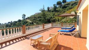 Villa Nerja Views - by Casitas Select