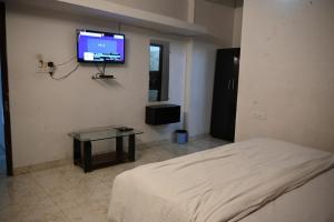 Hotel kanishka residency