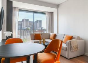 Limehome Lisbon Defensores de Chaves