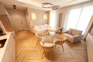 Royal Residence Apartment