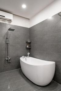 A Boi Apartment at District 3