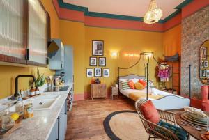 The Gold Penny studio apartment at The Bank of England