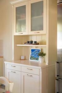 GnF Family Beach House - salty air & slow days