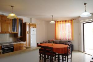 Holiday apartment Stefanija, Vinkuran